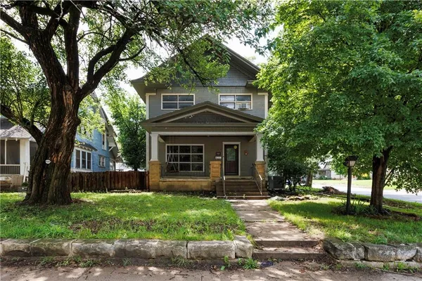 $105,000 | 737 North Pennsylvania Avenue, Independence, KS 67301