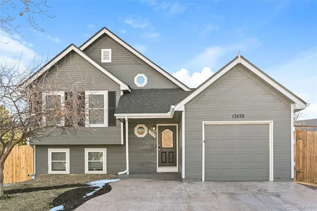 $3,200 | 17476 East Plateau Drive, Aurora, CO 80015