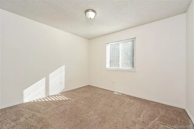 $3,200 | 17476 East Plateau Drive, Aurora, CO 80015