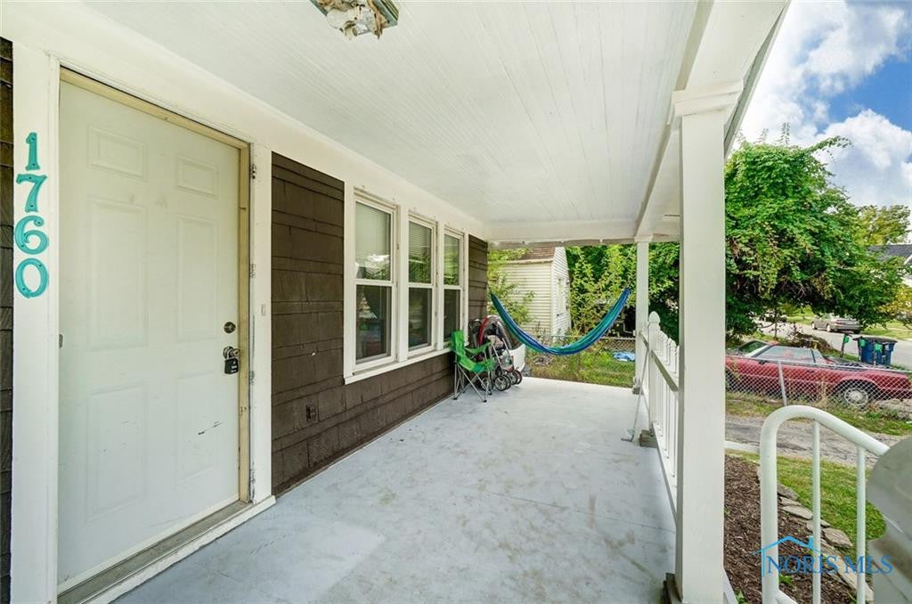 1760 Kensington Road Toledo, OH 43607 - Photo 3 of 35 Gallery Image 3