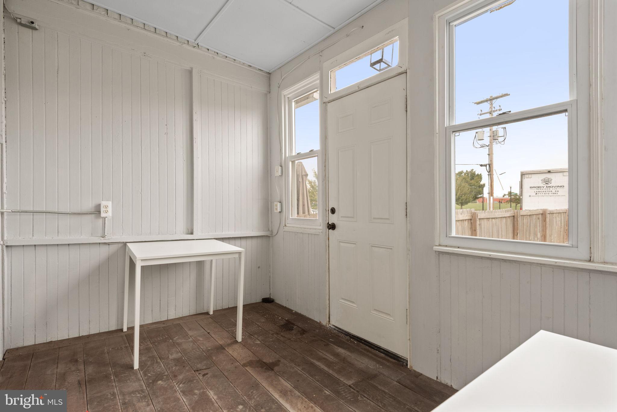 245 Jackson Street Lancaster, PA 17603 - Photo 18 of 38 a view of an empty room with a window