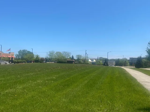 $299,000 | 1824 30th Avenue, Kenosha, WI 53144