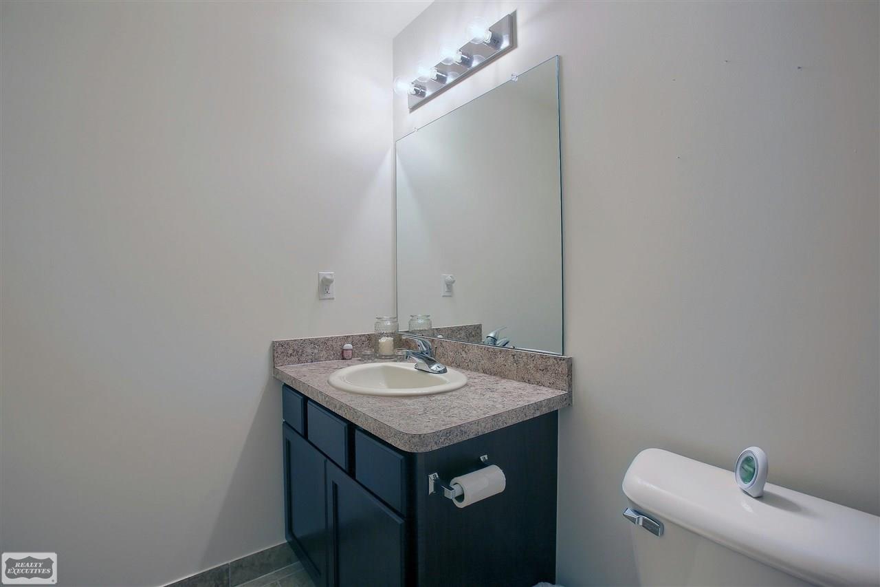 28231 South Pointe Lane Chesterfield, MI 48051 - Photo 16 of 20