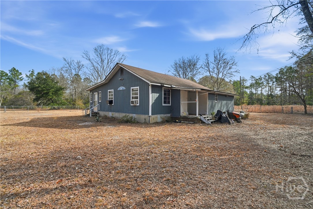279 Outback Loop Hoboken, GA 31542 - Photo 2 of 32