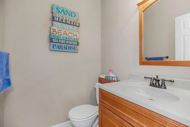 $1,500,000 | 12 West St Lake, Lee's Summit, MO 64086