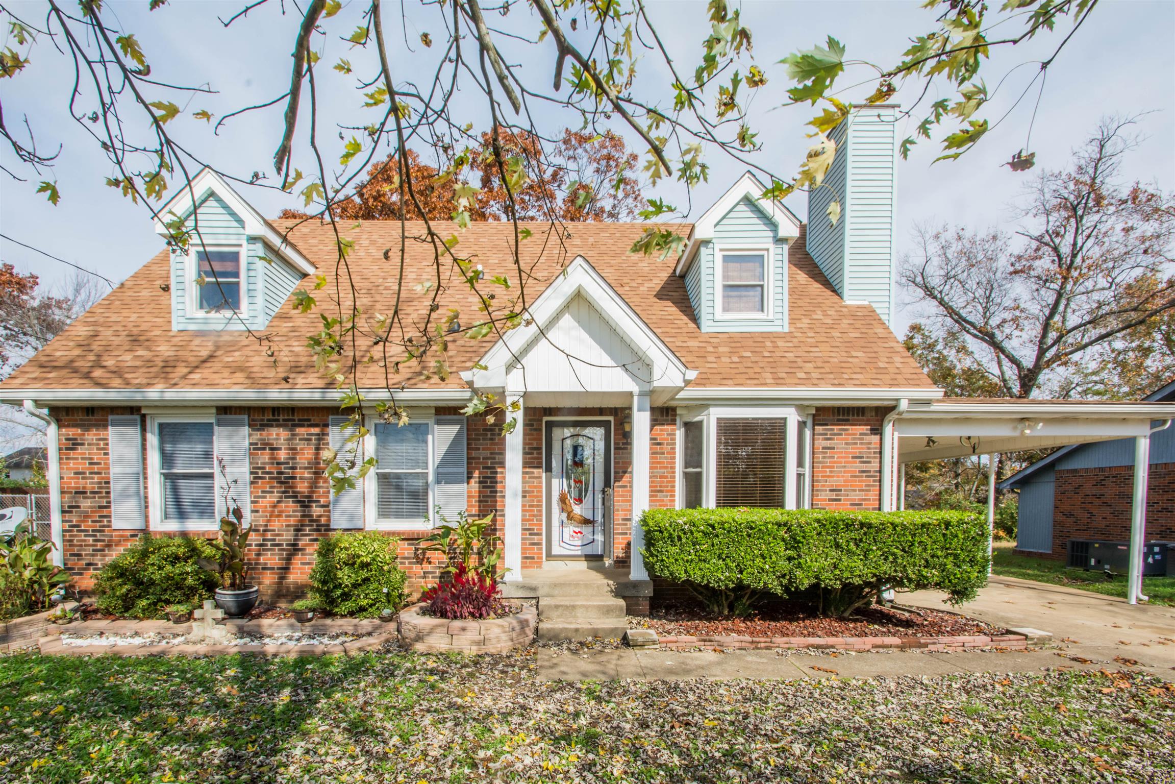 409 Carter Road Clarksville, TN 37042 - Photo 1 of 19 Gallery Image 1