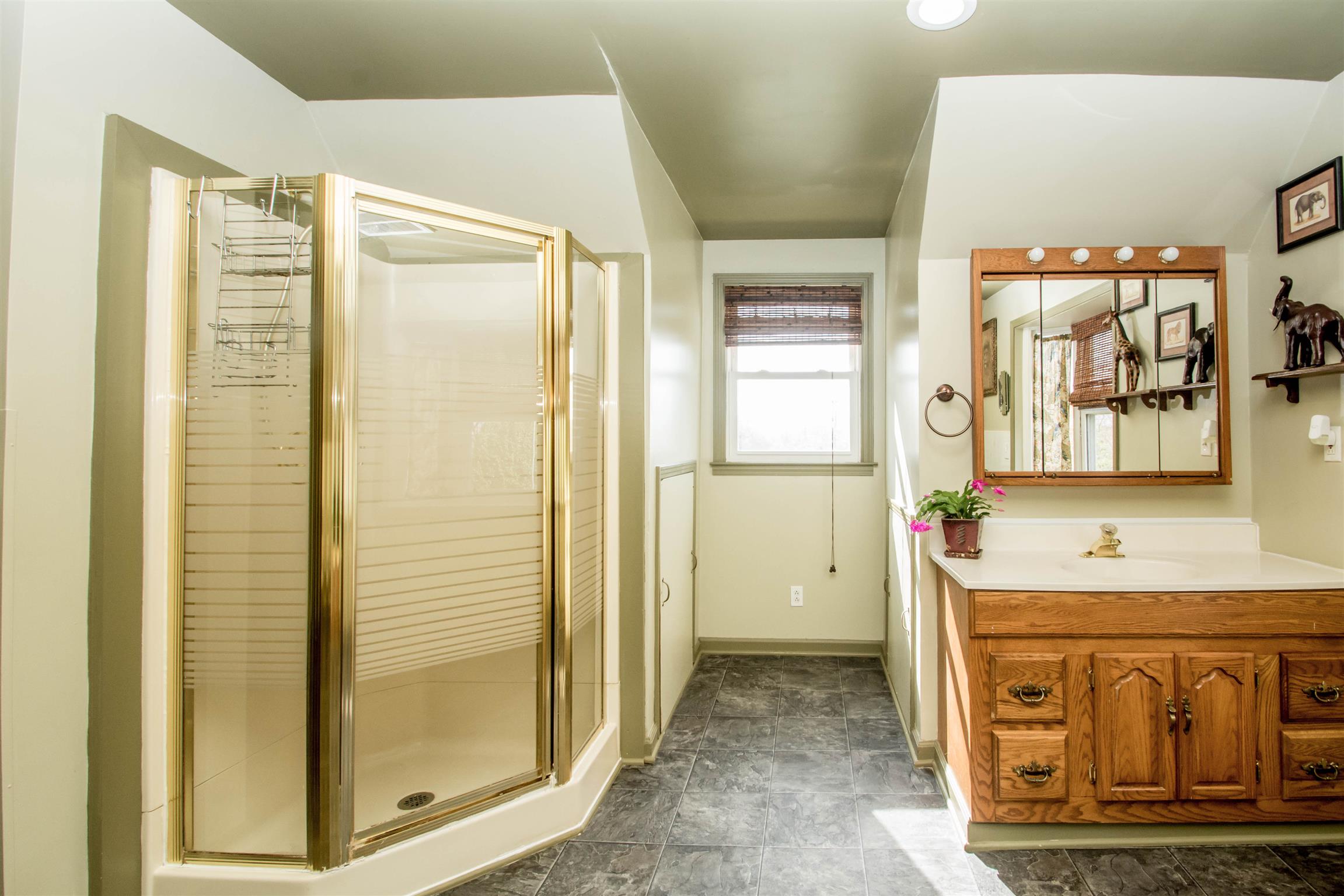 409 Carter Road Clarksville, TN 37042 - Photo 13 of 19 Gallery Image 13