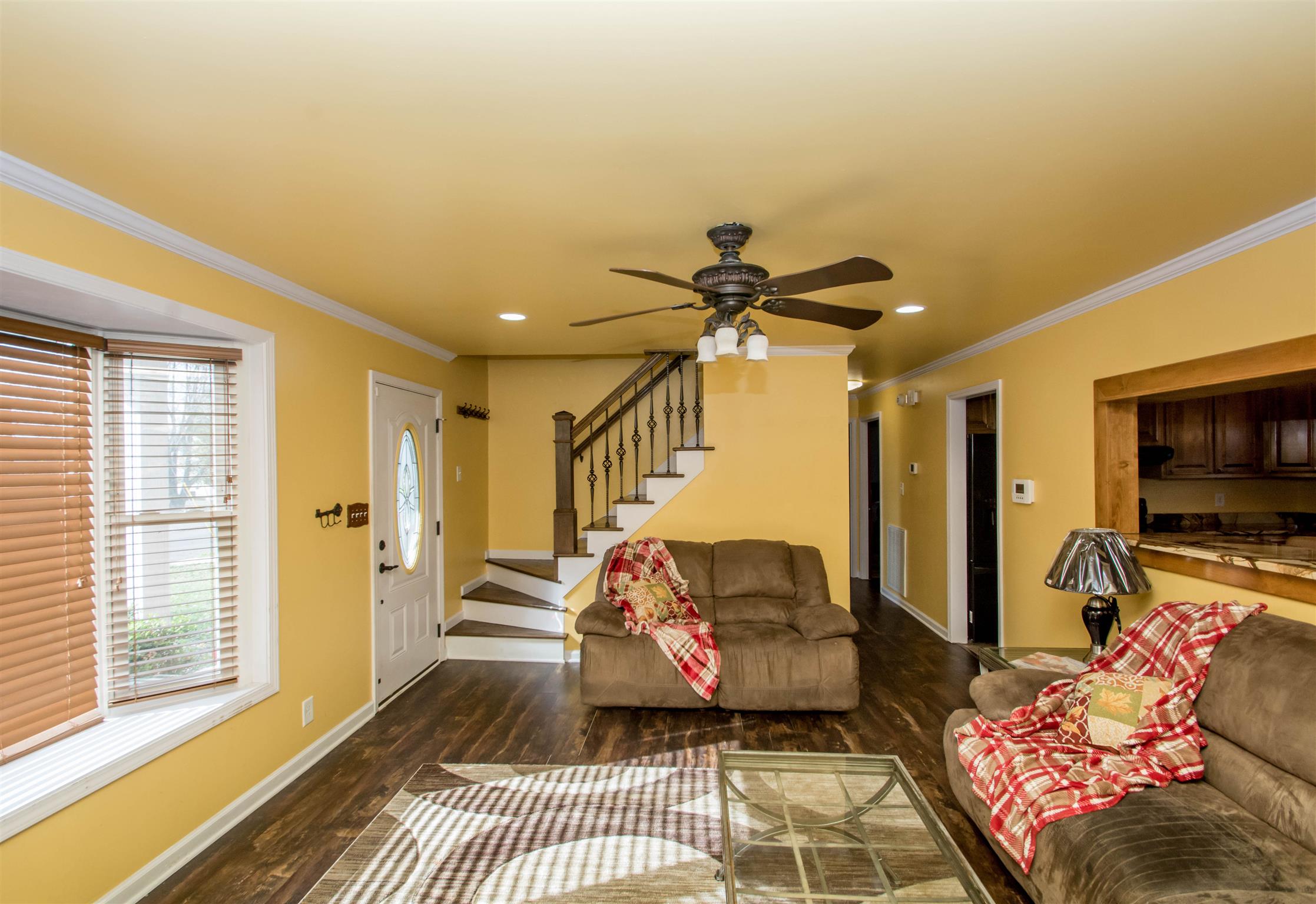 409 Carter Road Clarksville, TN 37042 - Photo 5 of 19 Gallery Image 5