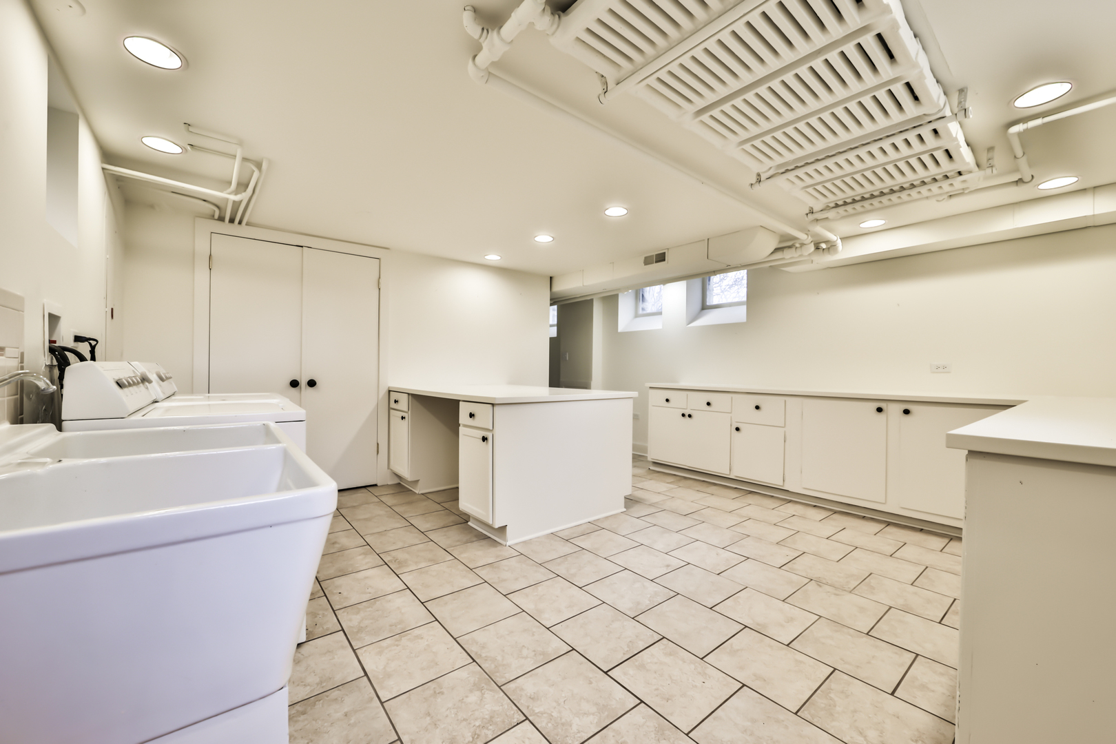 223 Bloomingbank Road Riverside, IL 60546 - Photo 47 of 50