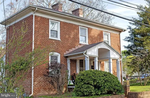$430,000 | 509-7 7 1/2 Street Southwest, Charlottesville, VA 22903