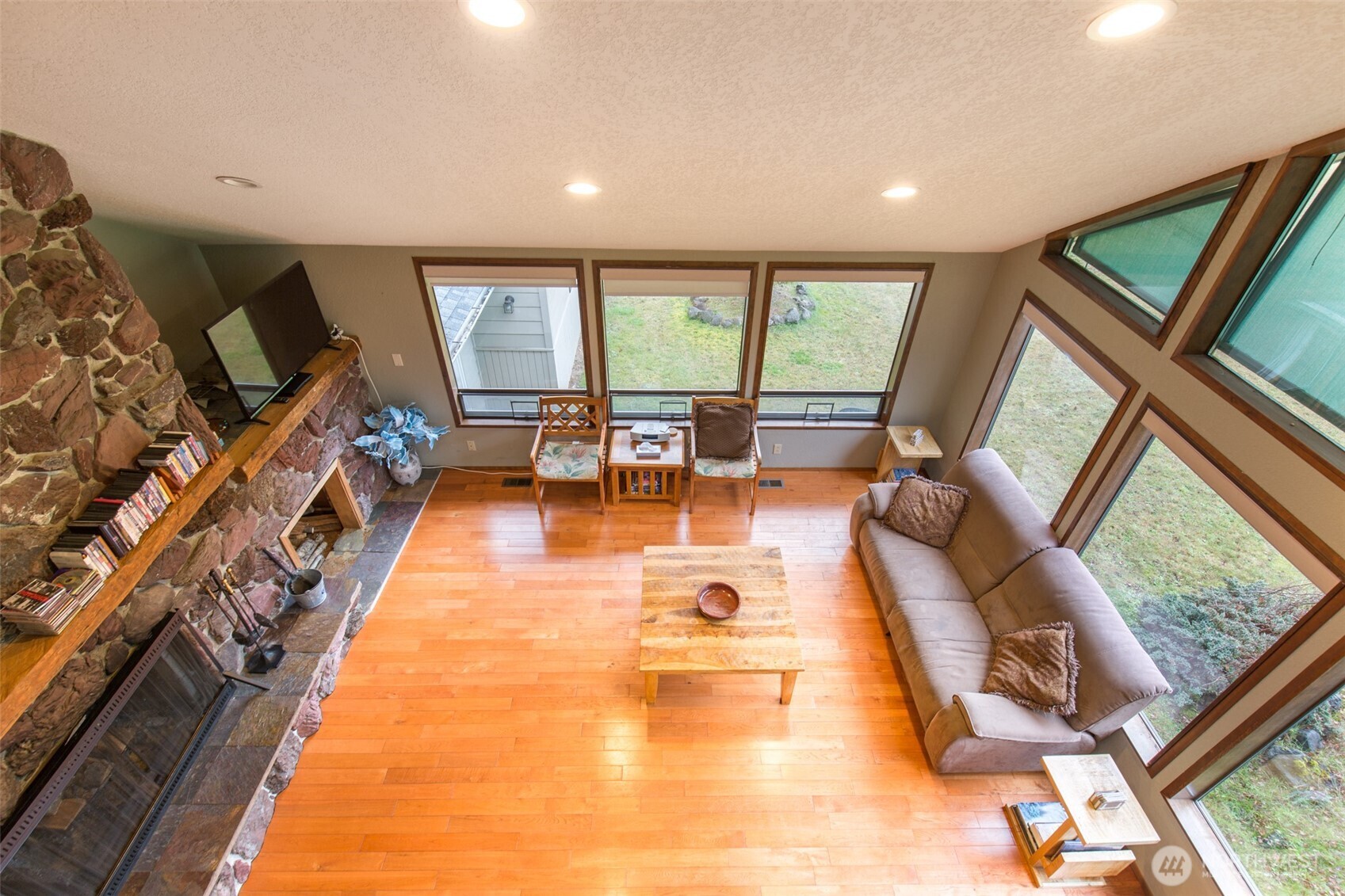 3547 Deer Park Road Port Angeles, WA 98362 - Photo 15 of 33
