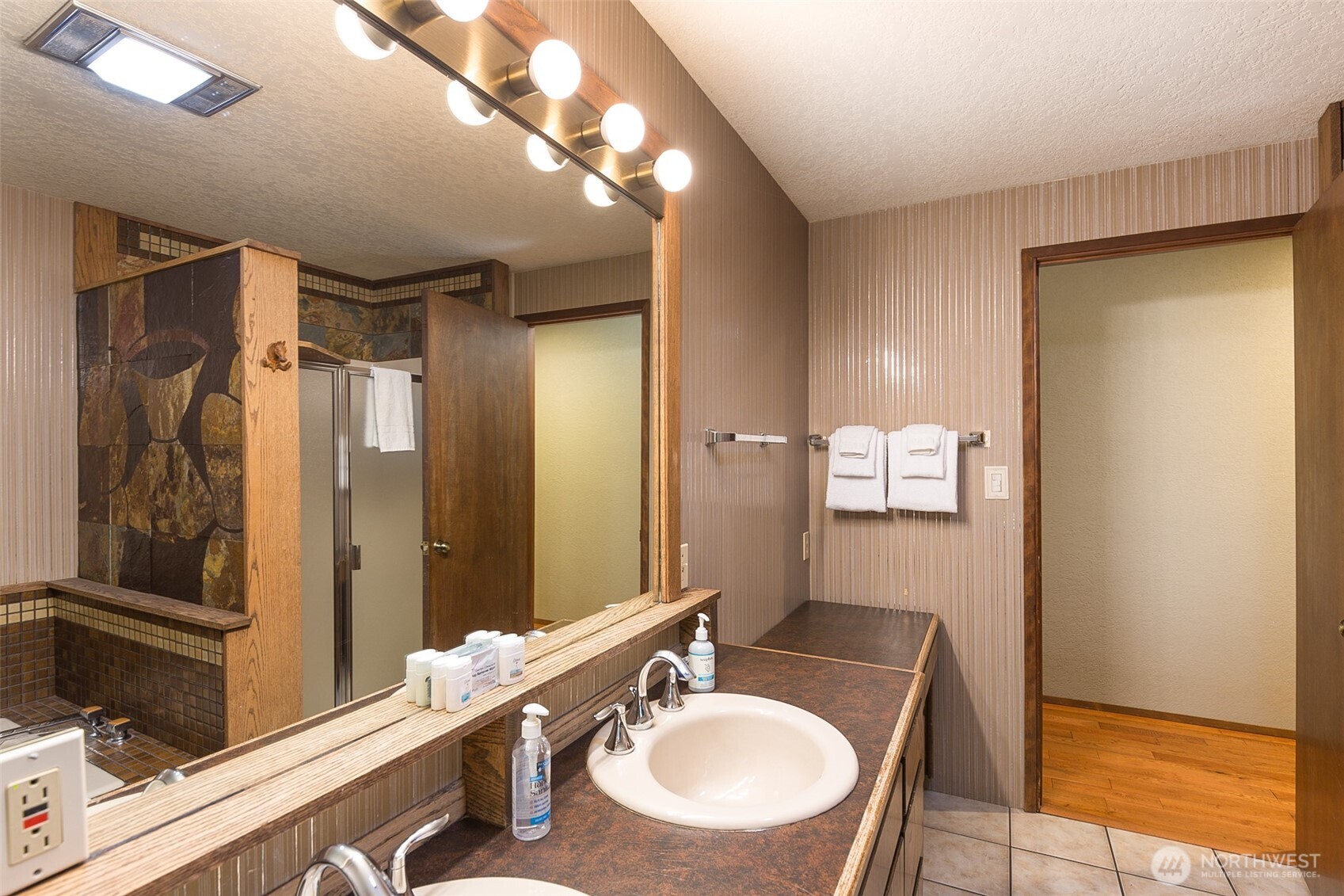3547 Deer Park Road Port Angeles, WA 98362 - Photo 21 of 33