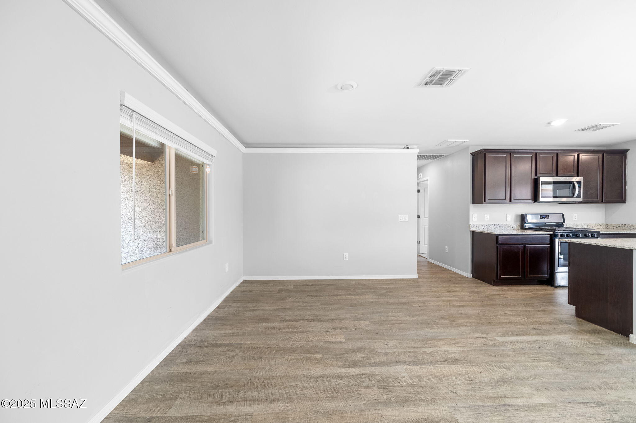 7061 South Draper Road Tucson, AZ 85757 - Photo 5 of 23 Gallery Image 5