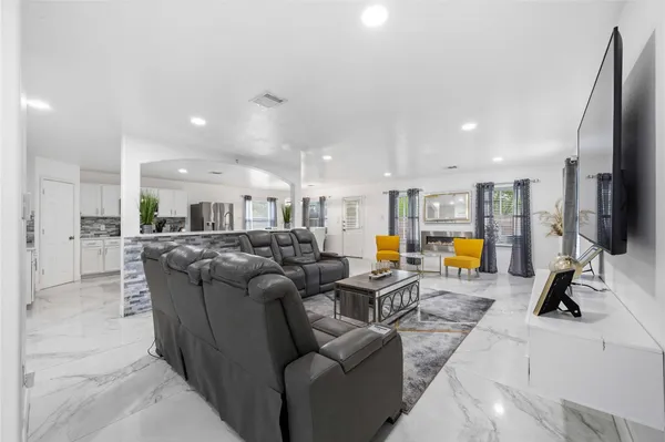 $269,900 | 3538 Maris Way, Humble, TX 77338