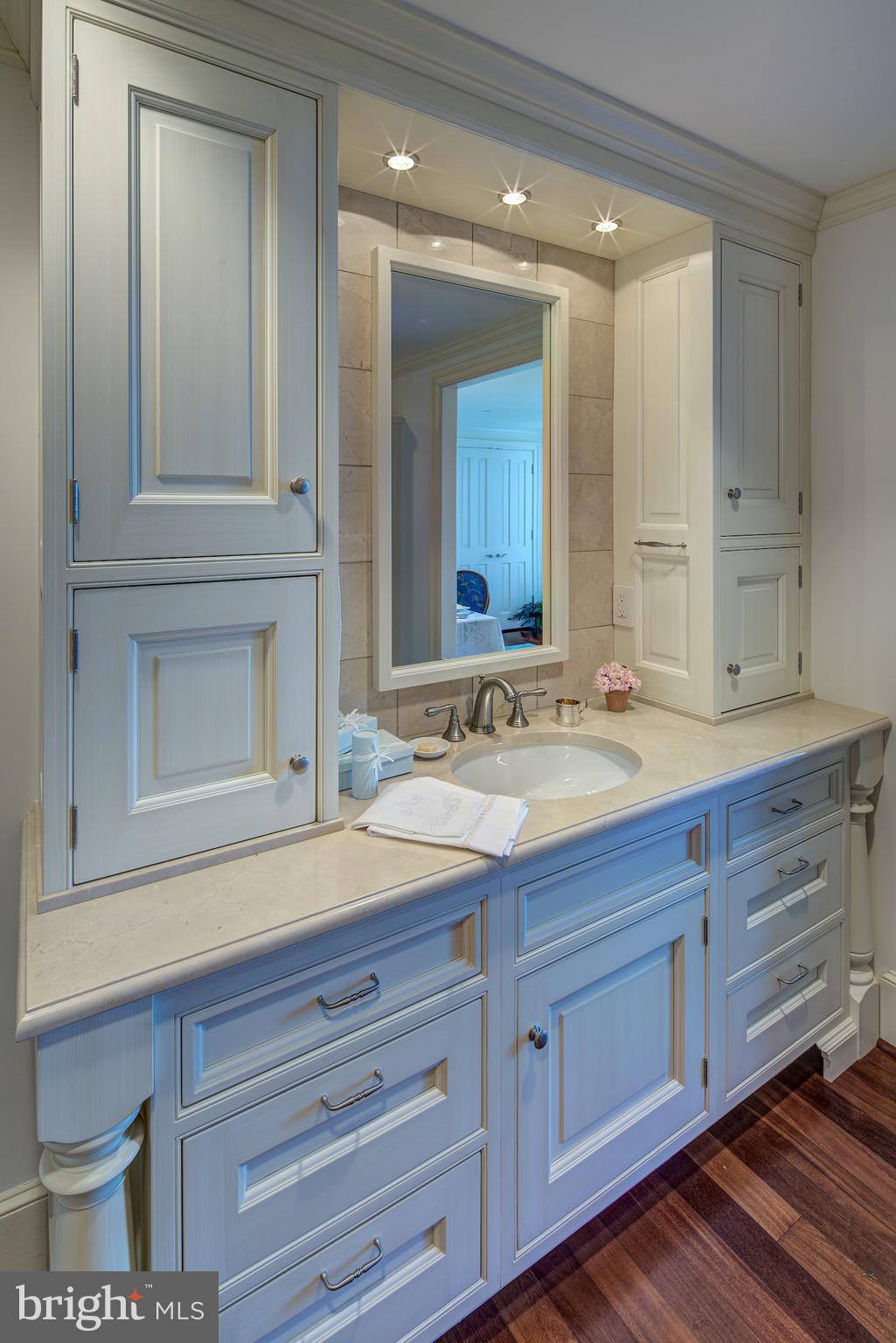 5600 Wisconsin Avenue, Unit PH18B Chevy Chase, MD 20815 - Photo 30 of 39