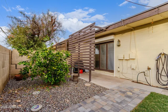 $400,000 | 2612 South Azalea Drive, Tempe, AZ 85282