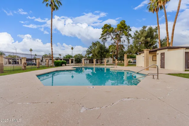 $400,000 | 2612 South Azalea Drive, Tempe, AZ 85282