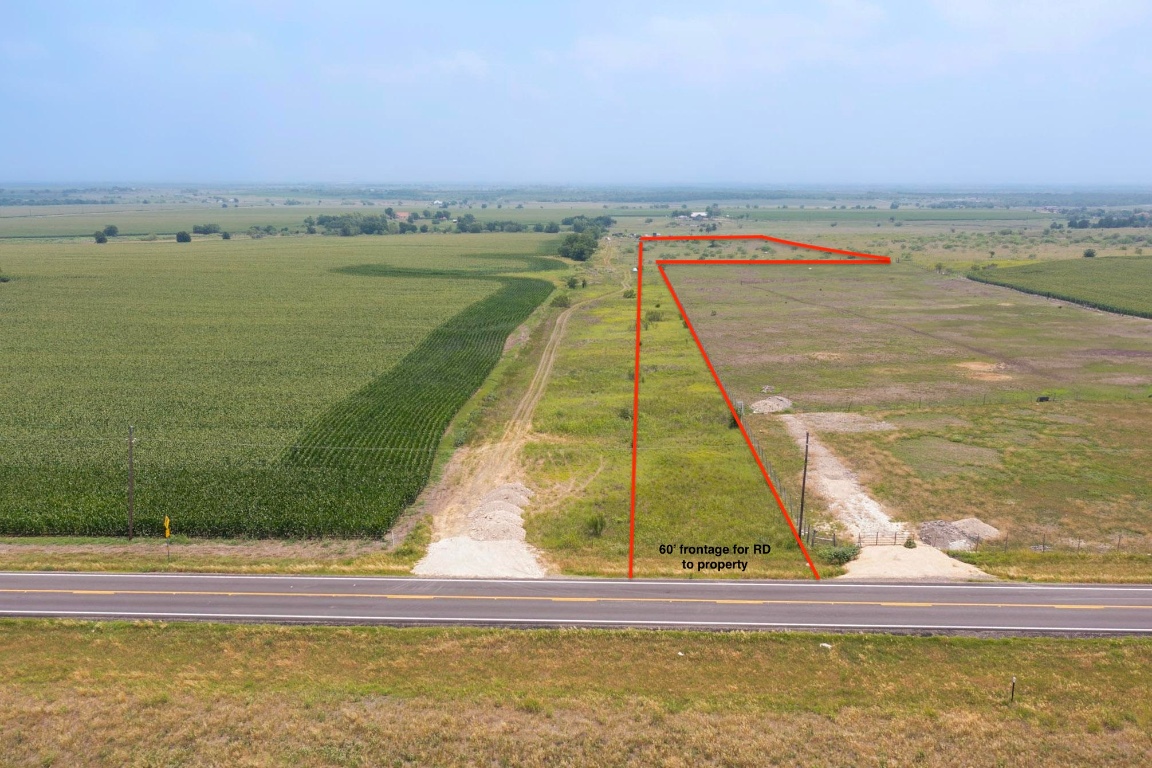 0 Giese Lane Manor, TX 78653 - Photo 4 of 22 a view of an ocean