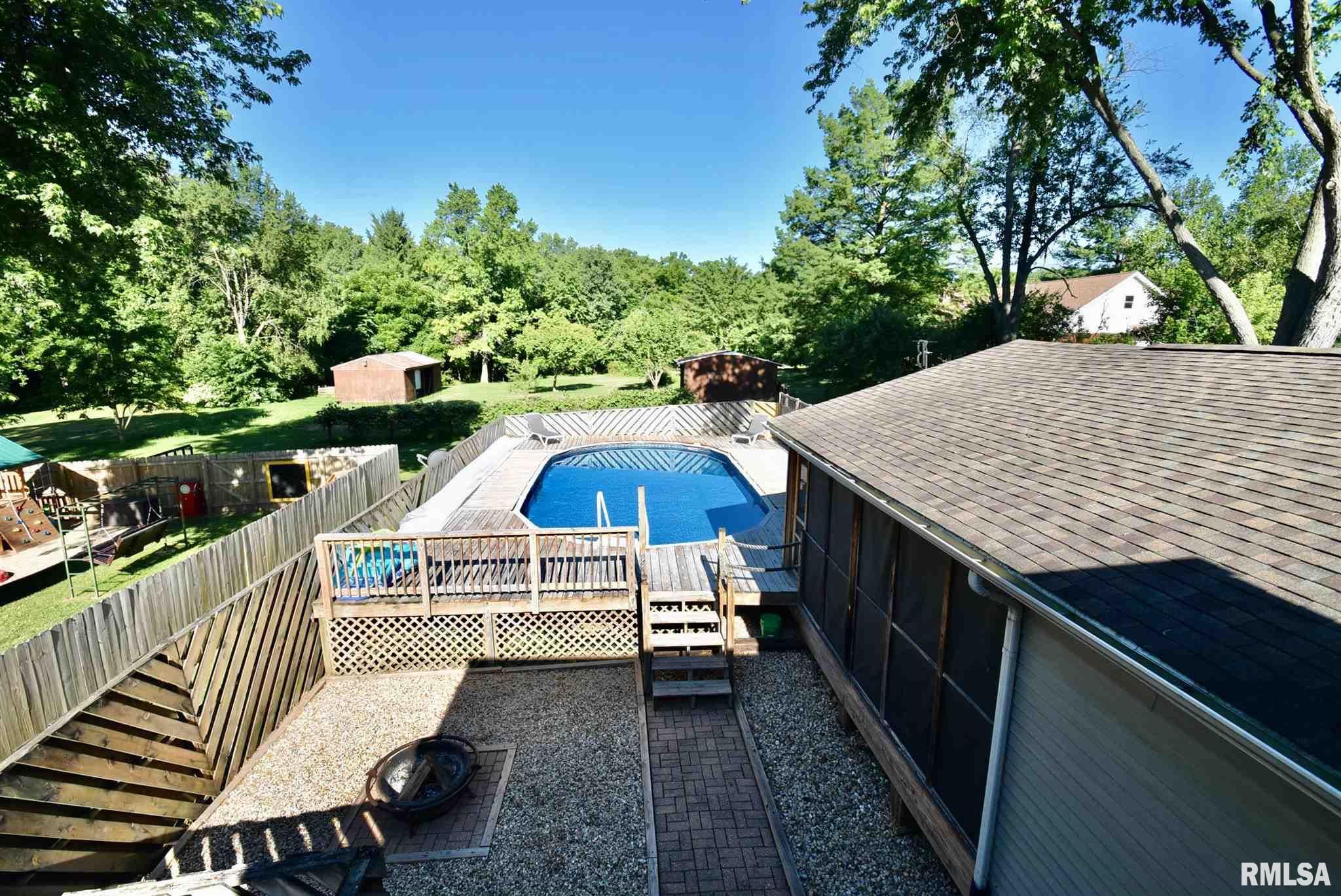 402 Hamilton Street Washington, IL 61571 - Photo 5 of 46 Gallery Image 5