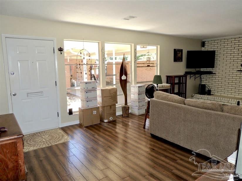 6150 Angelina Road Pensacola, FL 32504 - Photo 7 of 42 Gallery Image 7