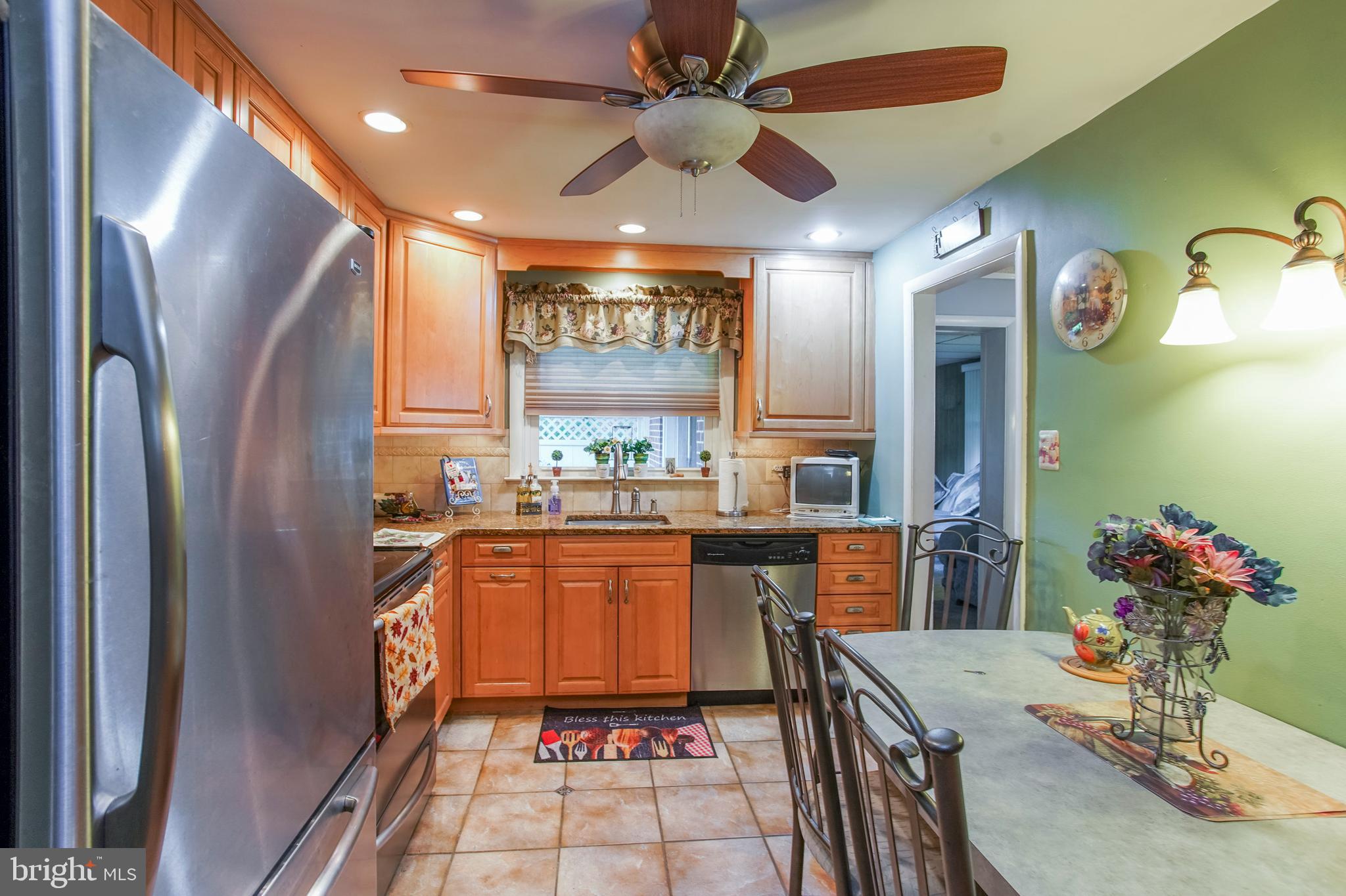 132 Gleaves Road Springfield, PA 19064 - Photo 9 of 36