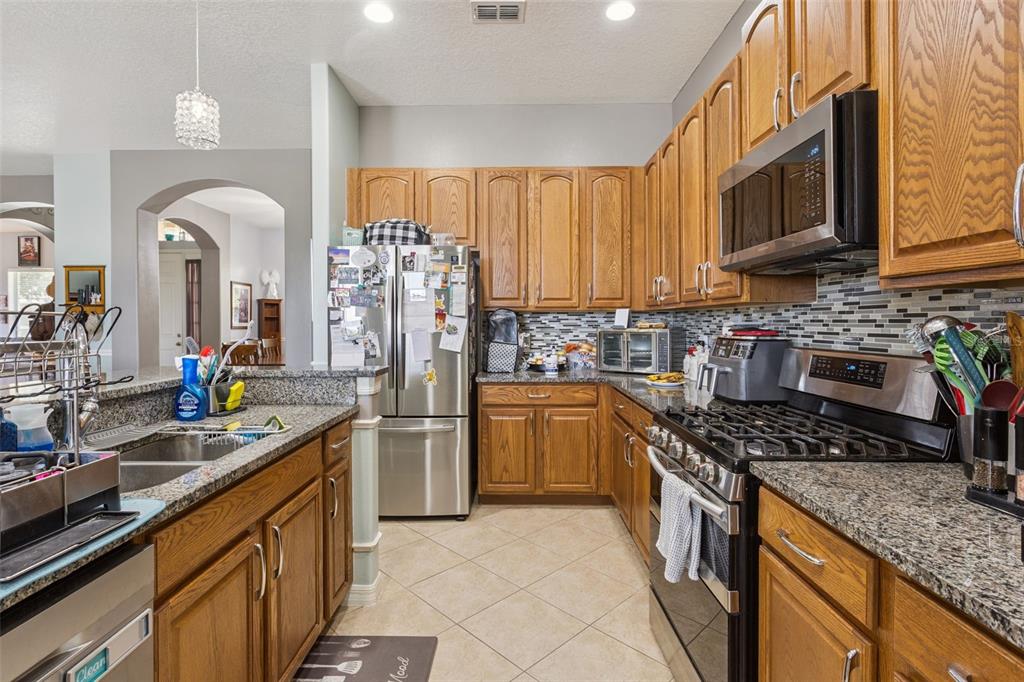220 Bayou Bend Road Groveland, FL 34736 - Photo 8 of 45 Gallery Image 8
