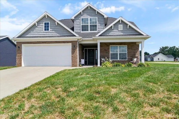 $375,000 | 654 South Cathy Drive, Princeton, IN 47670