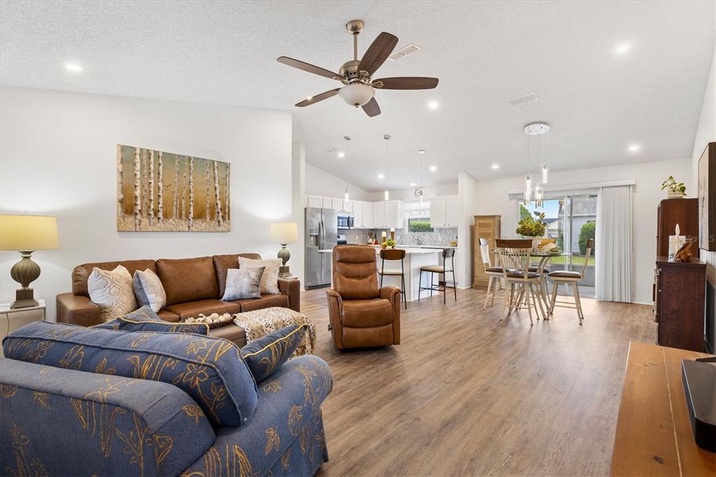 3248 Williams Road The Villages, FL 32162 - Photo 4 of 27