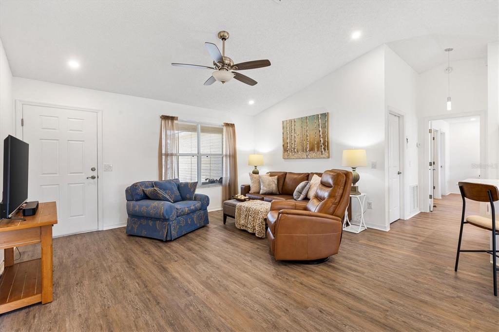 3248 Williams Road The Villages, FL 32162 - Photo 5 of 27