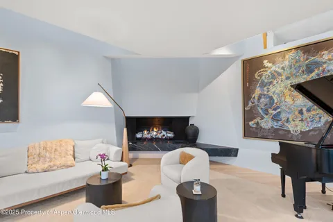 $18,200,000 | 699 Eppley Drive, Aspen, CO 81612