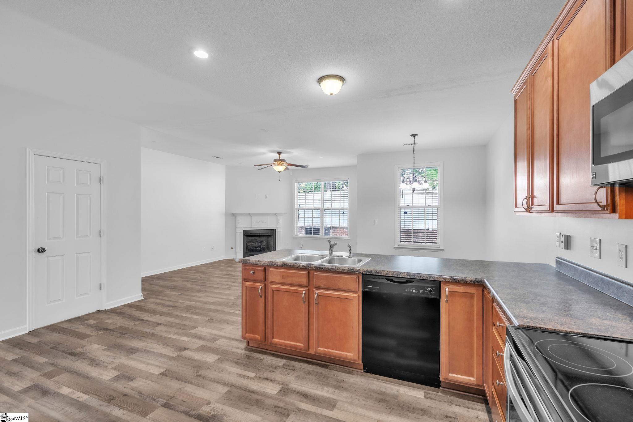 4 Roselite Circle Greer, SC 29650 - Photo 9 of 27