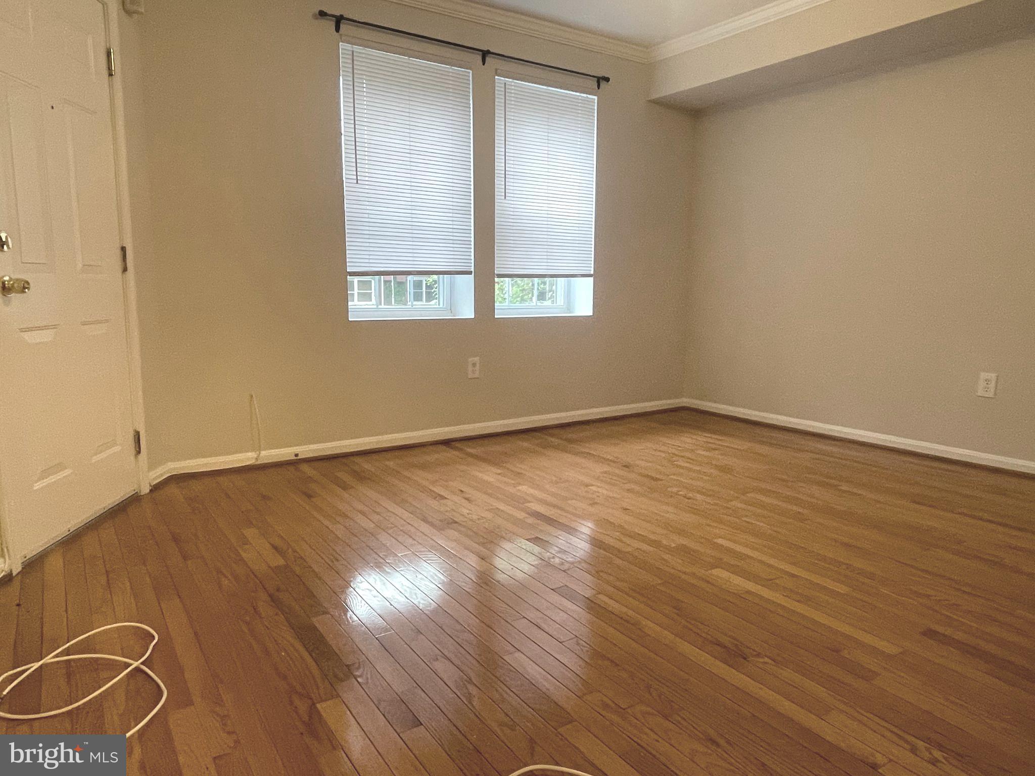 330 Delafield Place Northwest, Unit 1 Washington, DC 20011 - Photo 2 of 10 Gallery Image 2