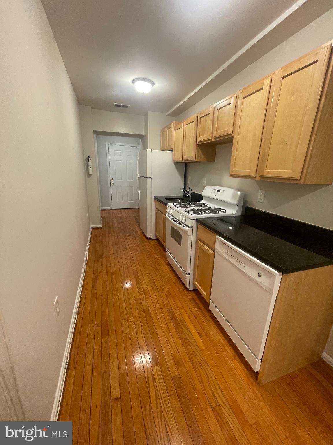 330 Delafield Place Northwest, Unit 1 Washington, DC 20011 - Photo 4 of 10 Gallery Image 4