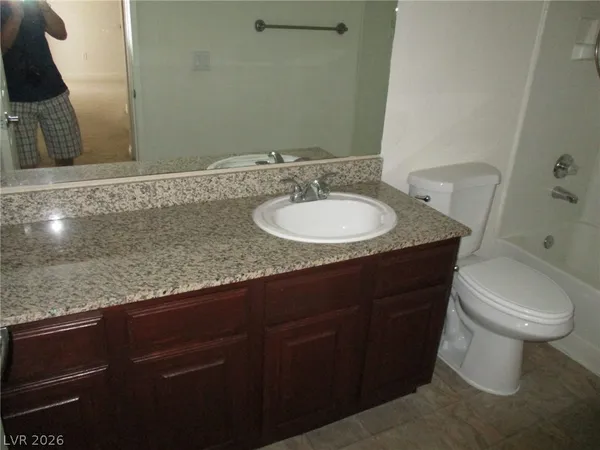 $1,400 | 6800 East Lake Mead Boulevard, Unit 2113, Las Vegas, NV 89156
