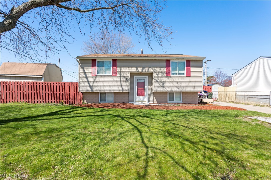 350 Mornington Road Vermilion, OH 44089 - Photo 1 of 30