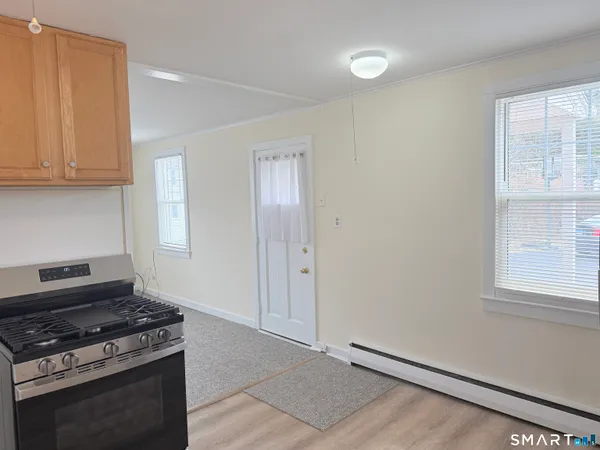 $1,750 | 53 Greenlawn Drive, Fairfield, CT 06825