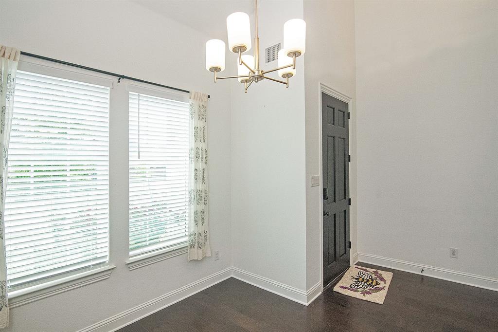 4408 Hammerstein Boulevard Denton, TX 76210 - Photo 6 of 29