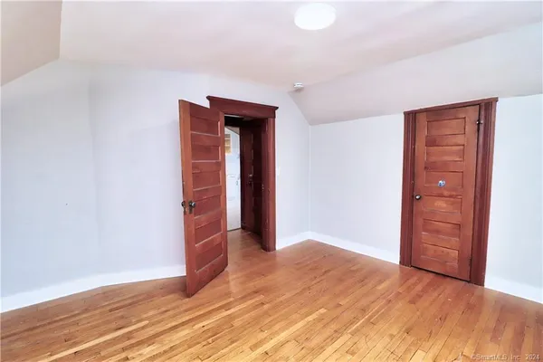 $1,400 | 165 Elm Street, Unit 3, Winchester, CT 06098