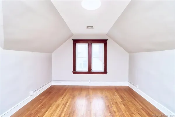 $1,400 | 165 Elm Street, Unit 3, Winchester, CT 06098