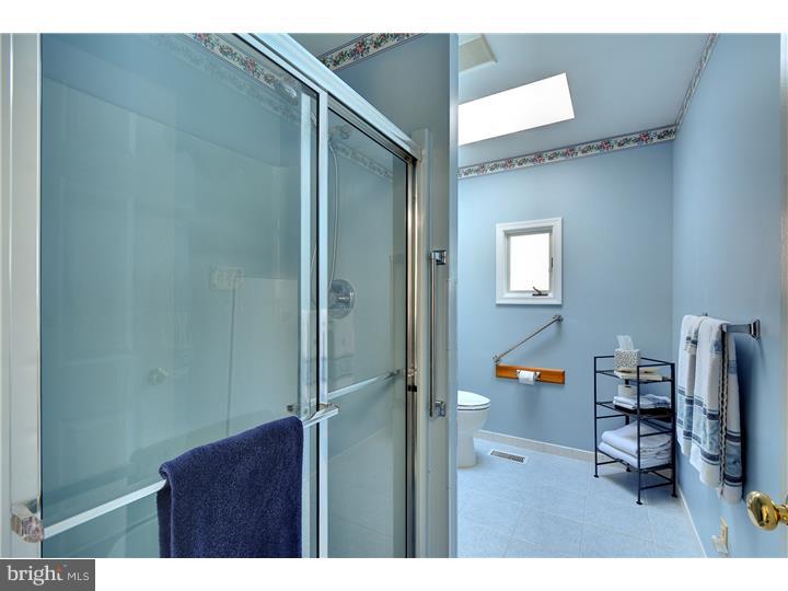 39 West Greenhill Road Broomall, PA 19008 - Photo 14 of 25