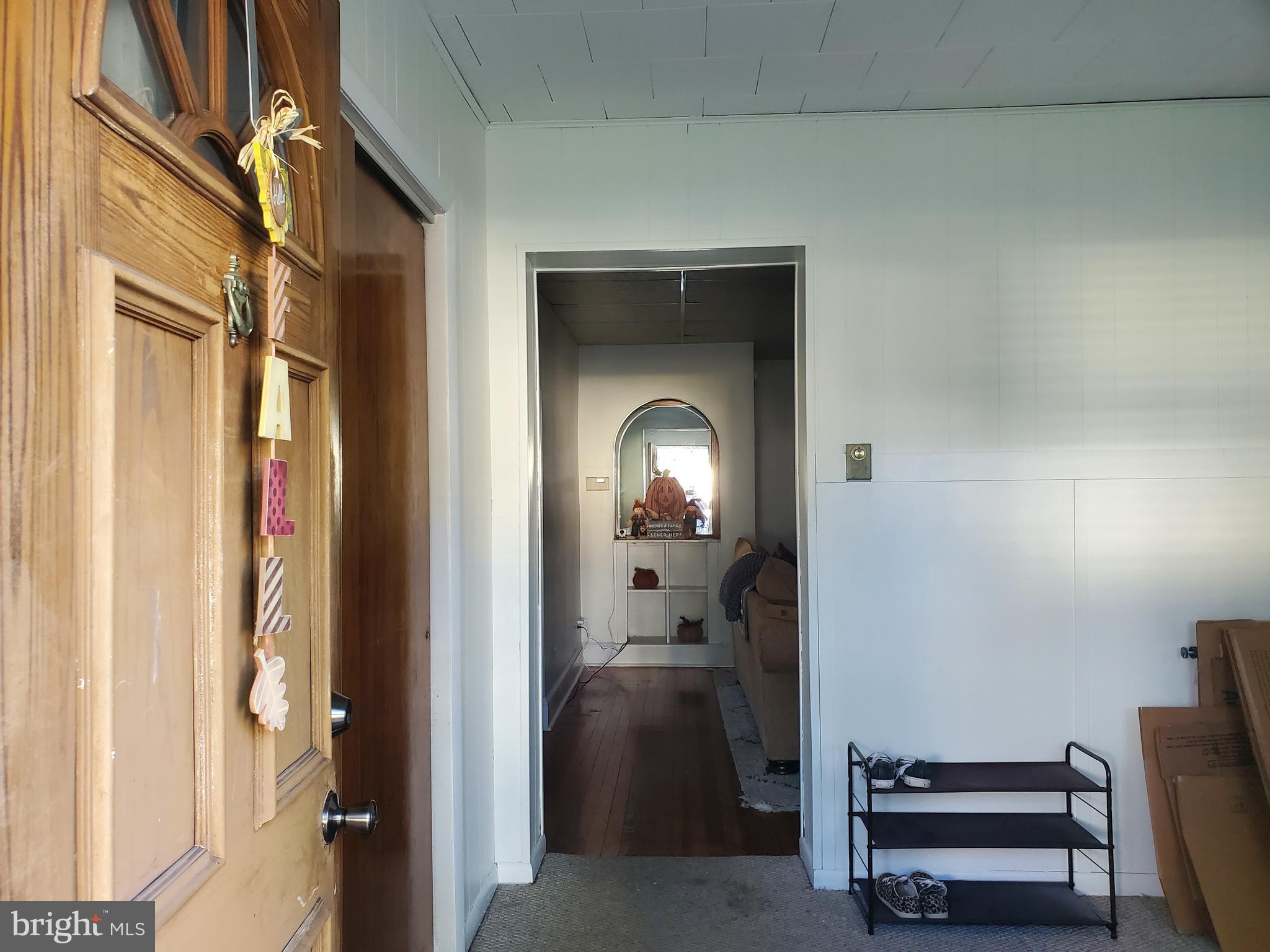 206 Marne Road Brooklawn, NJ 08030 - Photo 2 of 33