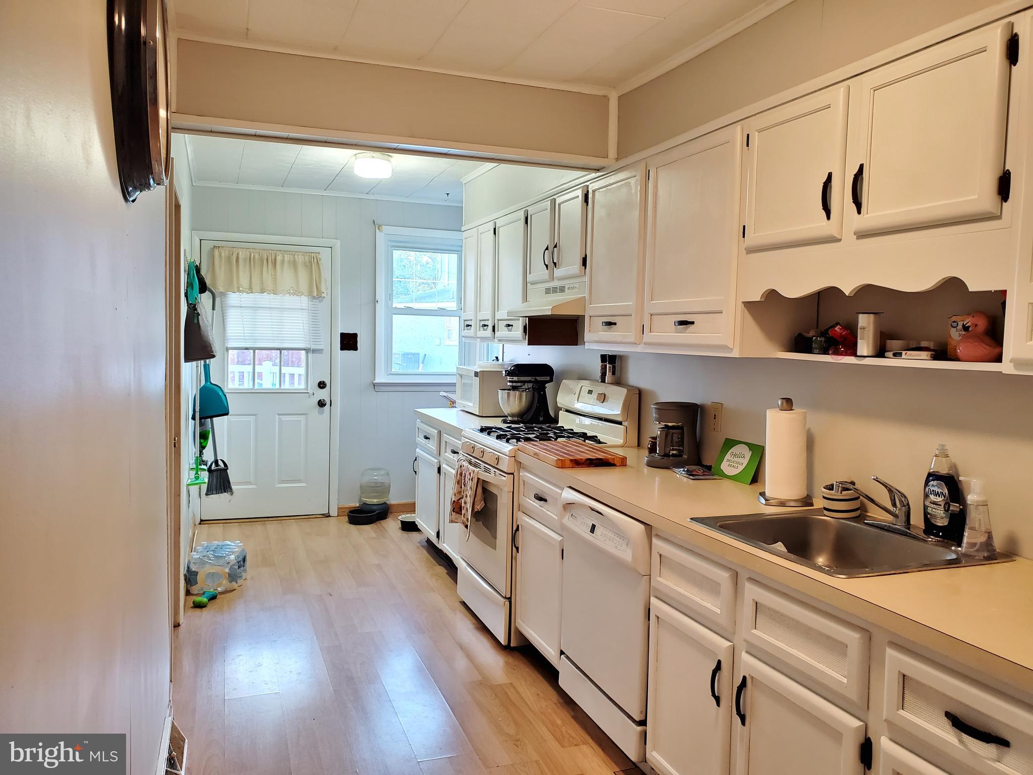 206 Marne Road Brooklawn, NJ 08030 - Photo 13 of 33