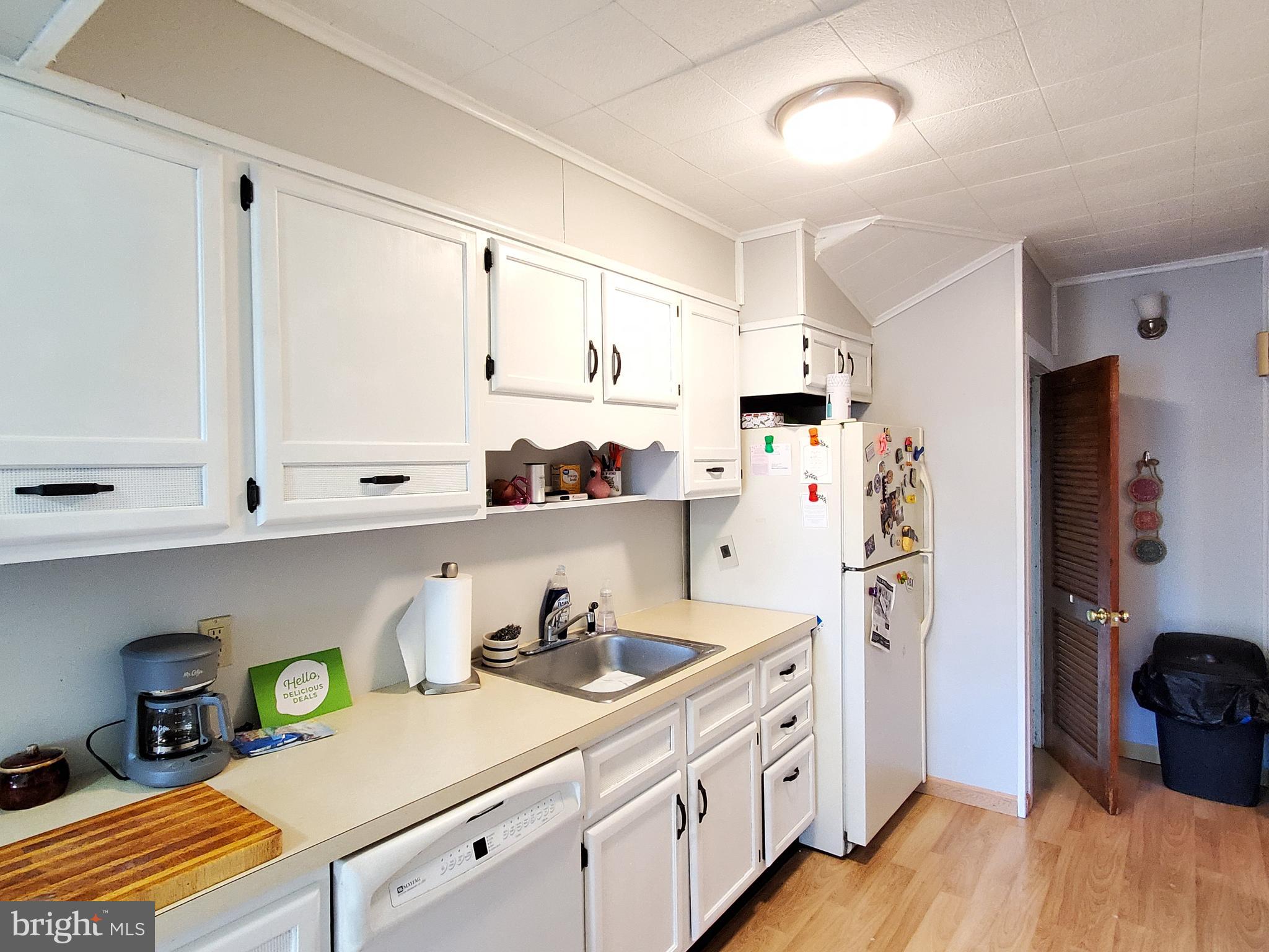 206 Marne Road Brooklawn, NJ 08030 - Photo 17 of 33