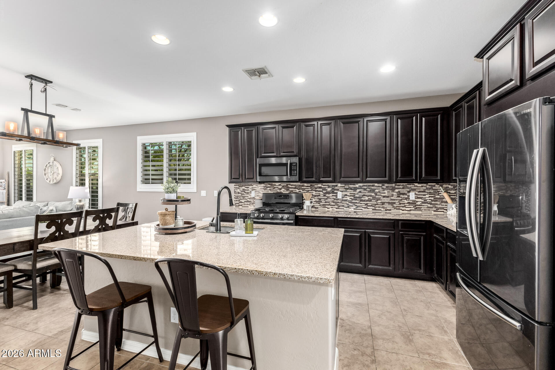 14465 West Wethersfield Road Surprise, AZ 85379 - Photo 11 of 41 16 - Wethersfield 14465