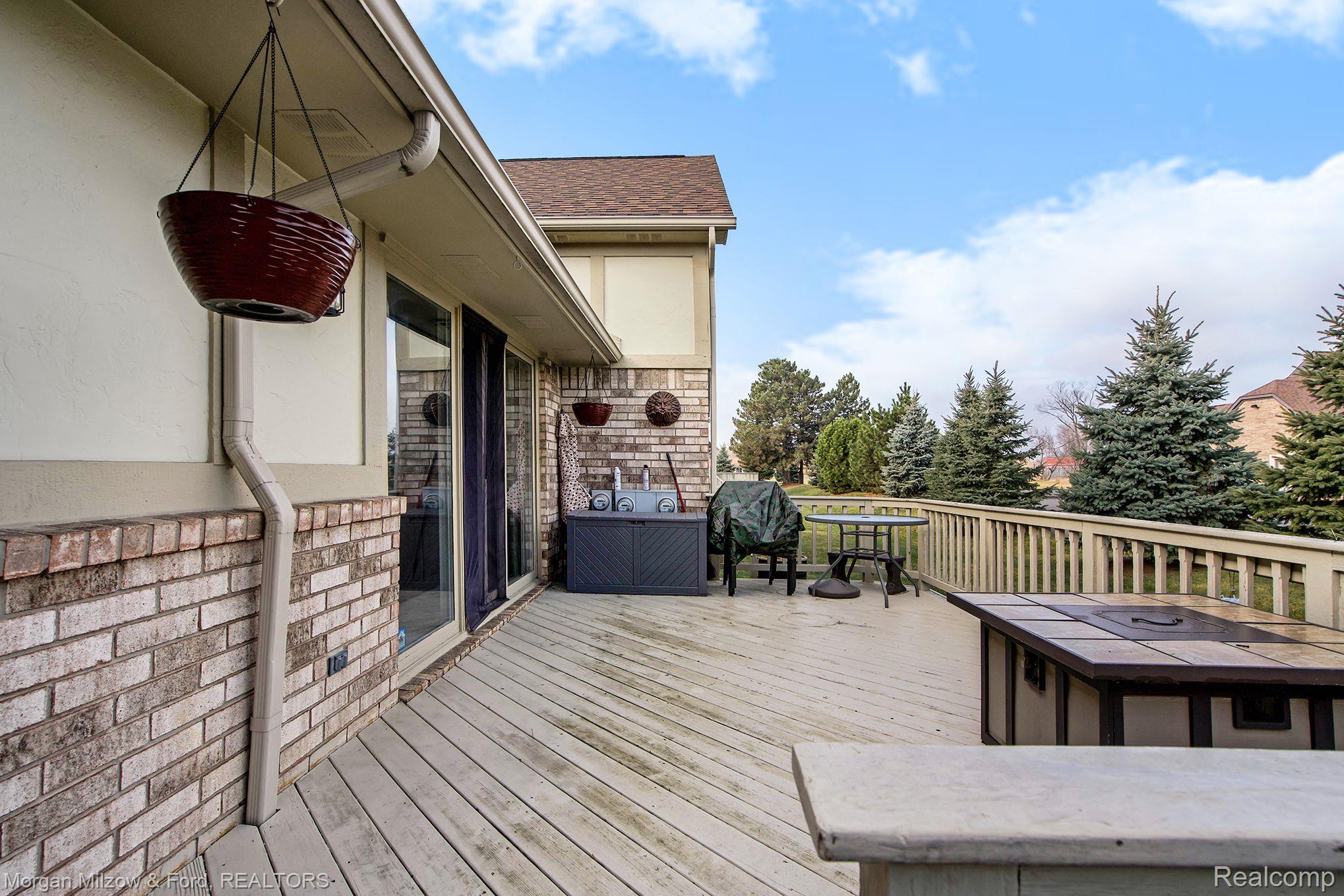 15475 Heather Ridge Trail Clinton Township, MI 48038 - Photo 23 of 24 Another peek at the decking