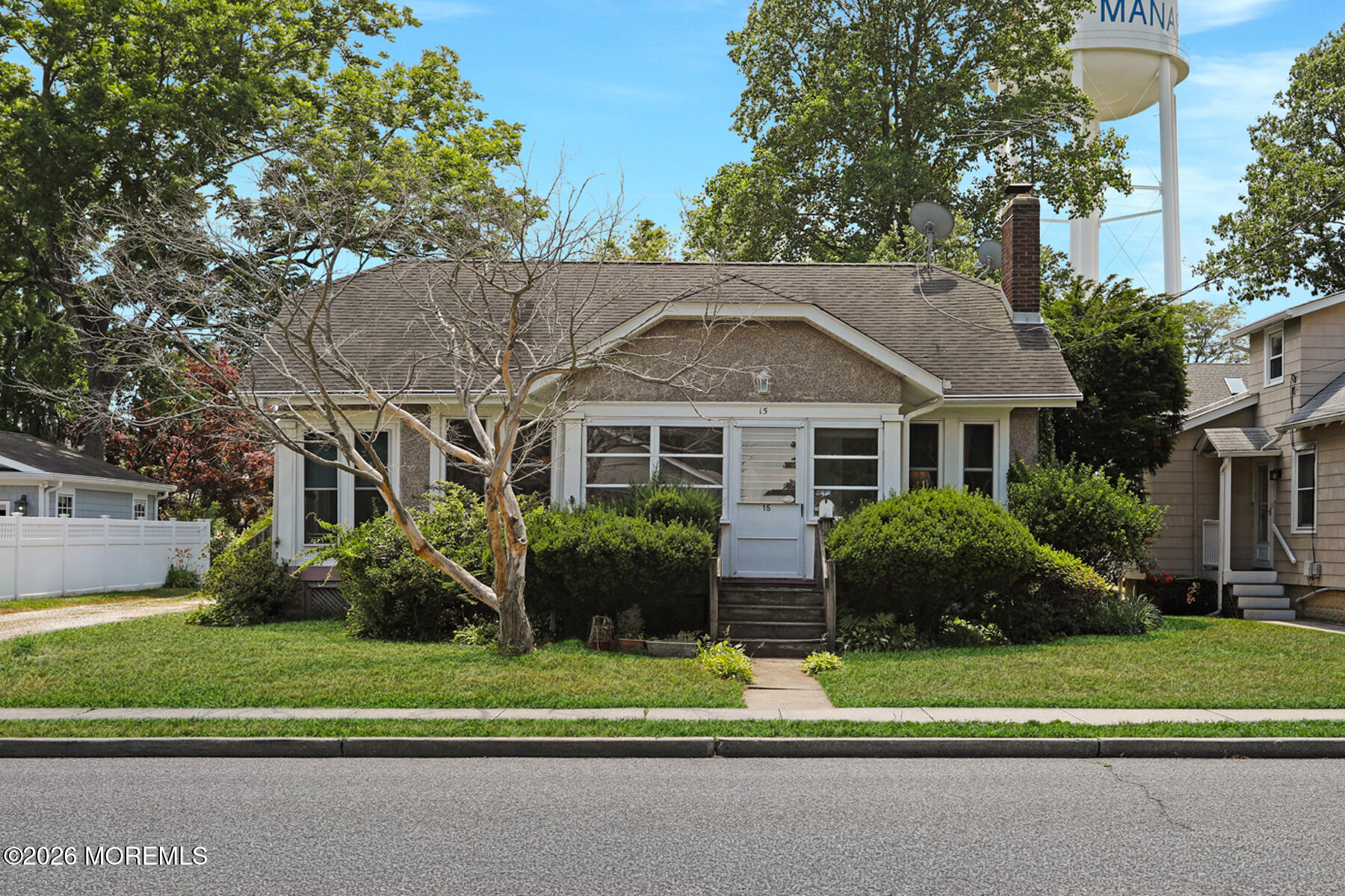 15 Lakewood Road Manasquan, NJ 08736 - Photo 4 of 45 42