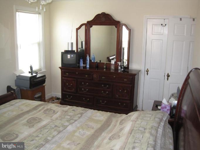 1626 Heathfield Road Baltimore, MD 21239 - Photo 16 of 30 Bedroom #2