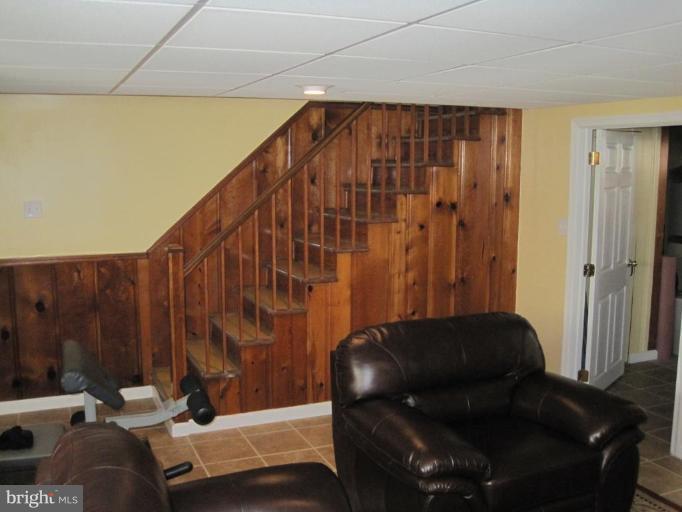 1626 Heathfield Road Baltimore, MD 21239 - Photo 25 of 30 Recreation Room