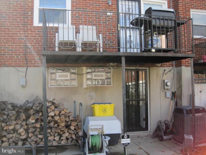 1626 Heathfield Road Baltimore, MD 21239 - Photo 30 of 30 Deck