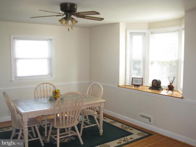 1626 Heathfield Road Baltimore, MD 21239 - Photo 9 of 30 Dining Room
